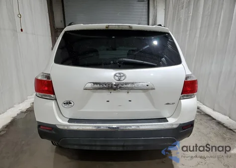 2012 Toyota Highlander Base из США, поврежденный, VIN 5TDBK3EH4CS146261